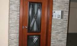 Επενδυση Θωρακισμενης Τζαμωτη