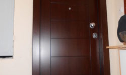 Με επενδυση καπλαμα