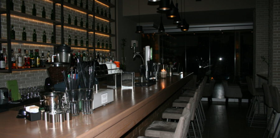 Μπαρα σε Μπαρ